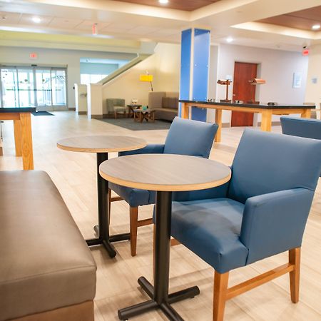 Holiday Inn Express Winona By Ihg Exterior photo