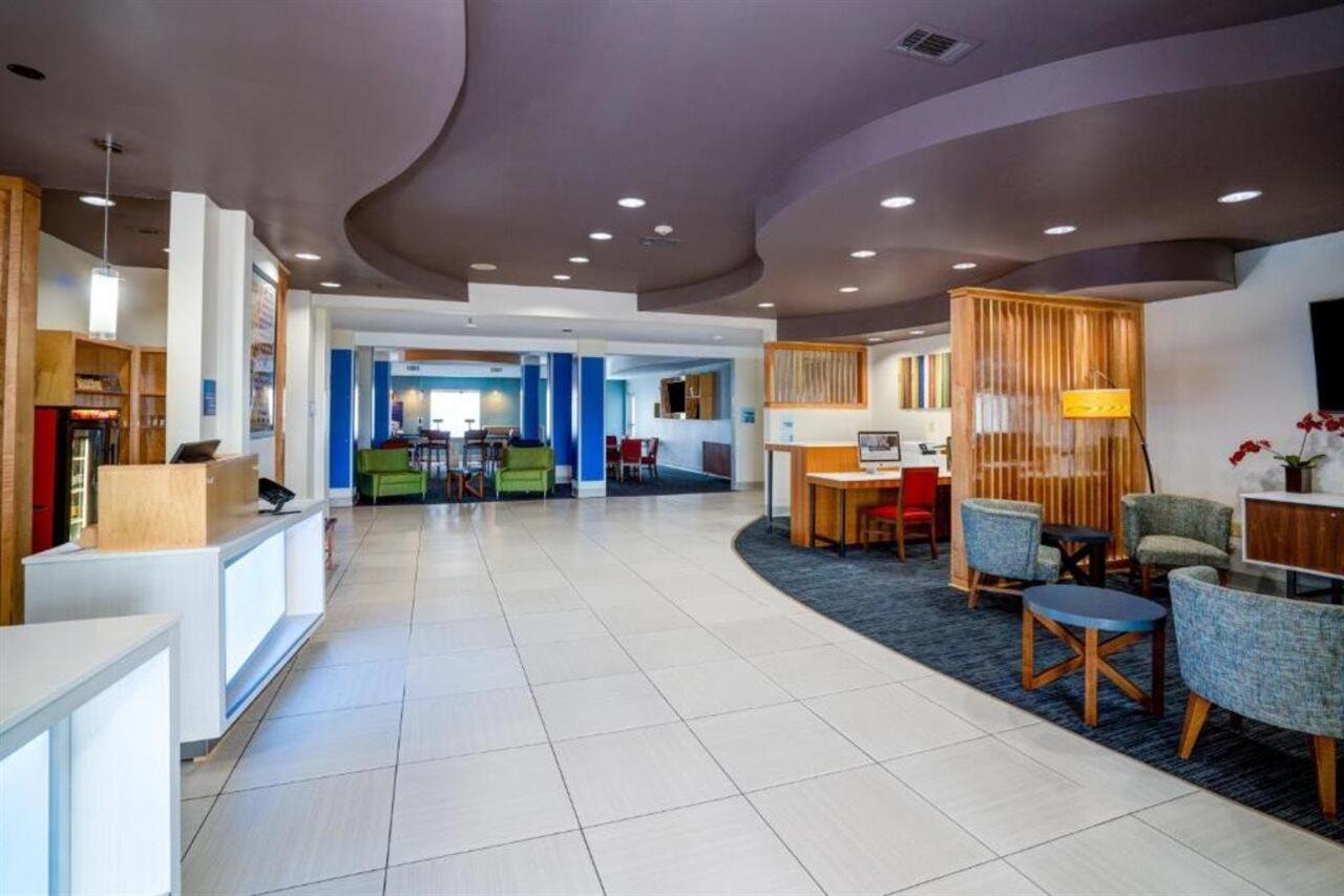 Holiday Inn Express Winona By Ihg Exterior photo