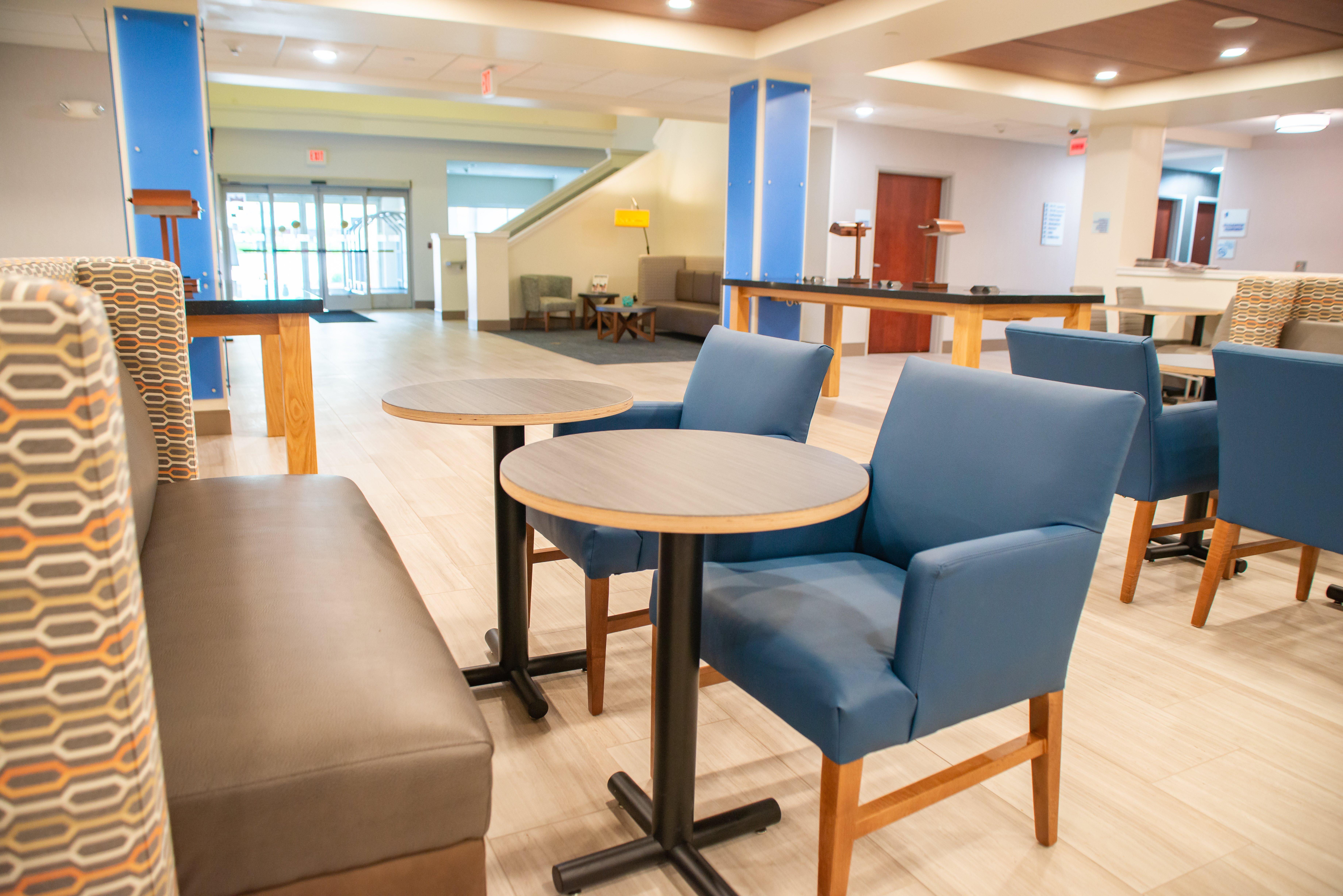 Holiday Inn Express Winona By Ihg Exterior photo